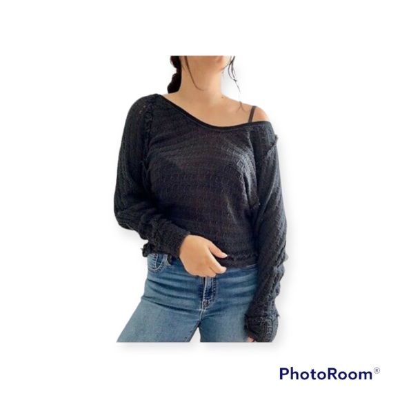 NWT We The Free Free People  Black Sweater Knit Top. Size small - Picture 1 of 7